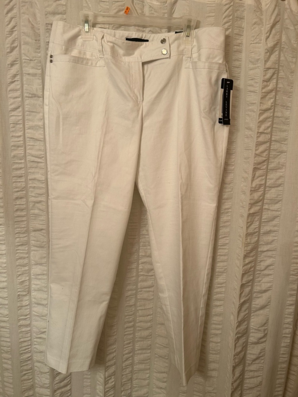 Larry Levine White Button-Front Pants with Hidden Snap